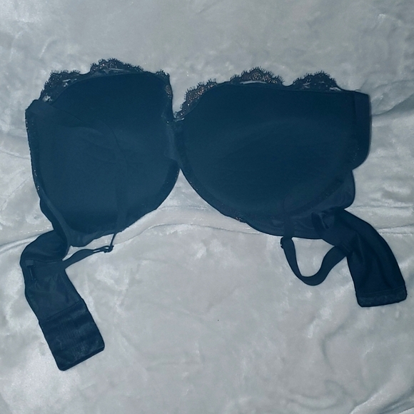 38C Black & Gold Bra - Picture 3 of 3